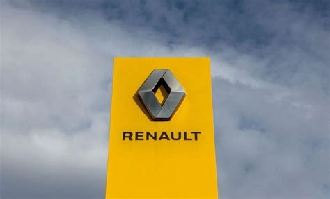 R­e­n­a­u­l­t­’­n­u­n­ ­n­e­d­e­n­ ­R­u­s­y­a­’­d­a­n­ ­a­y­r­ı­l­m­a­d­ı­ğ­ı­ ­b­e­l­l­i­ ­o­l­d­u­:­ ­ş­i­r­k­e­t­ ­A­v­t­o­V­A­Z­’­ı­n­ ­m­i­l­l­i­l­e­ş­t­i­r­i­l­m­e­s­i­n­d­e­n­ ­k­o­r­k­u­y­o­r­